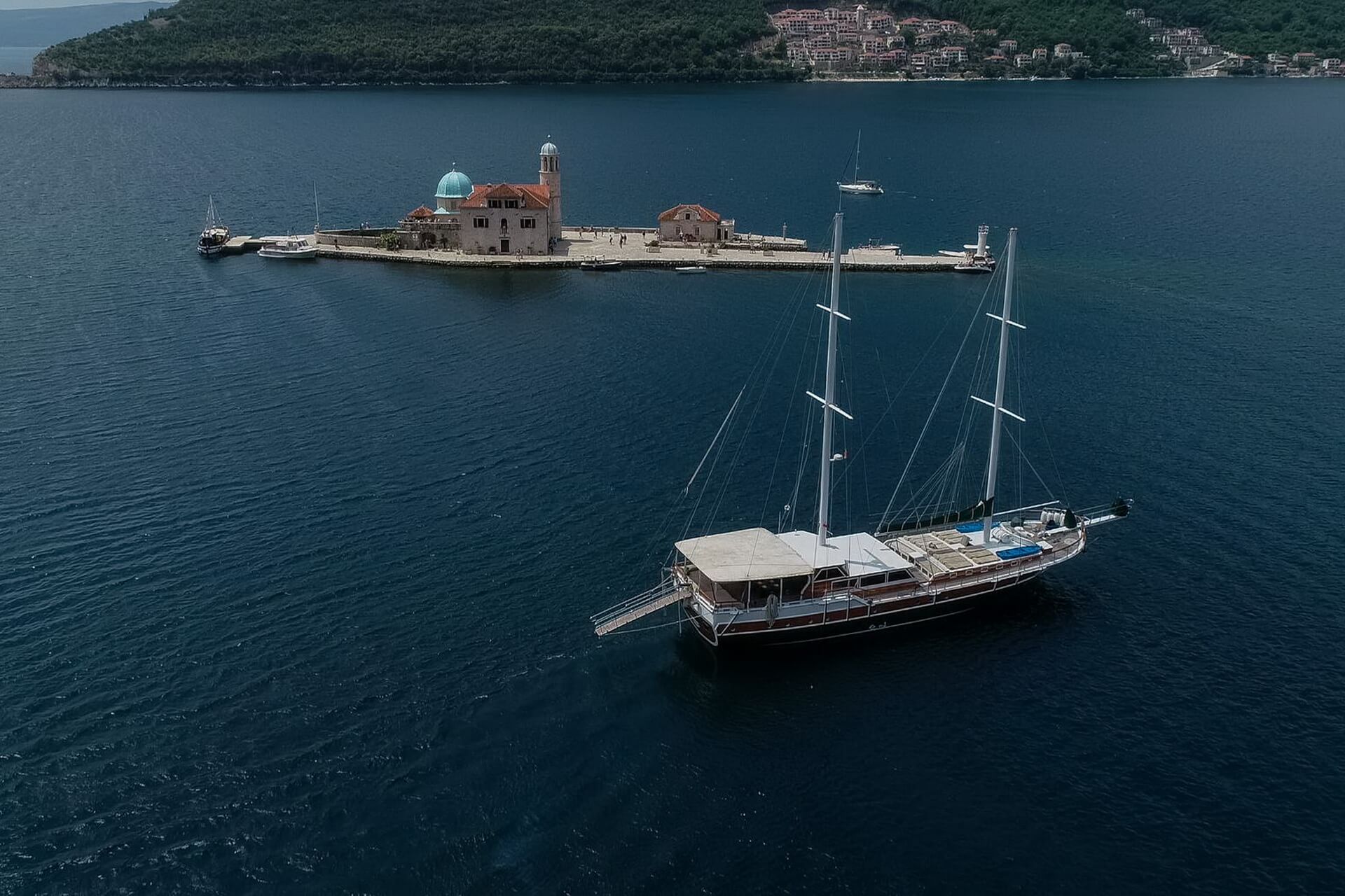 dm yachting montenegro